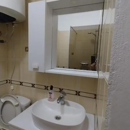 Edi Apartment